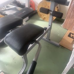 Glute extension Machine