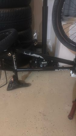 20” Bmx RedLine  Romp