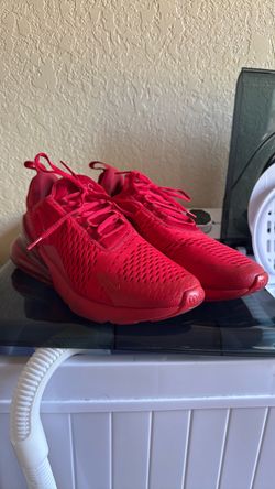 Nike Men’s Air Max 270