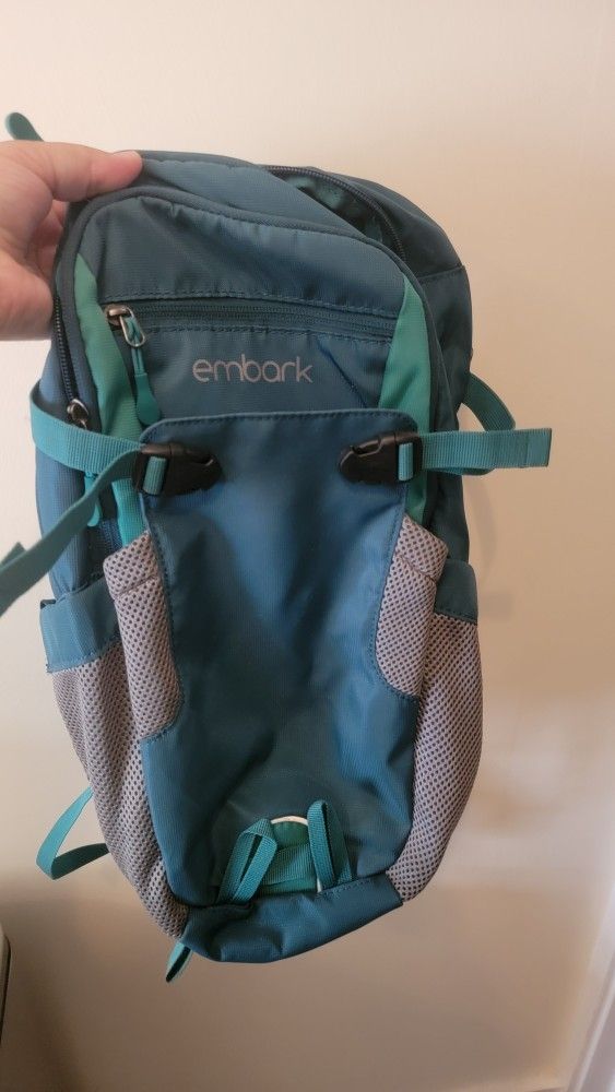 Embark Hydration Pack
