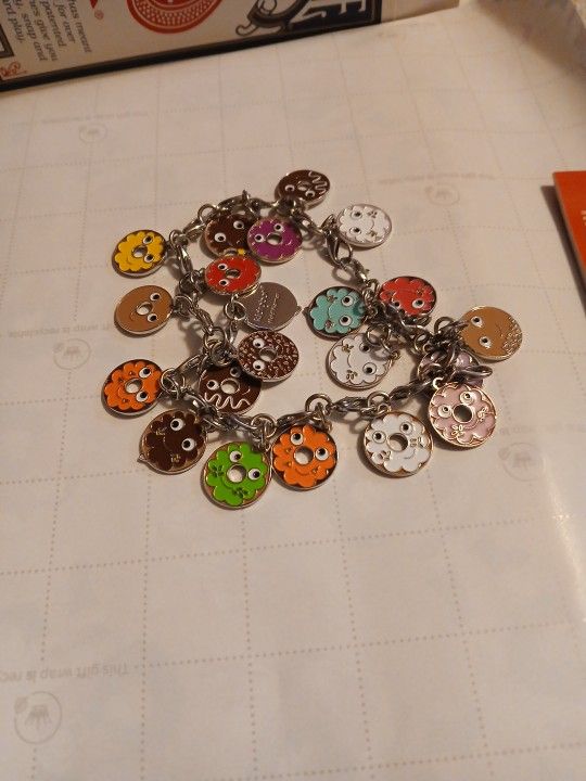 Yummy World  Zipper Pull/ Keychain  