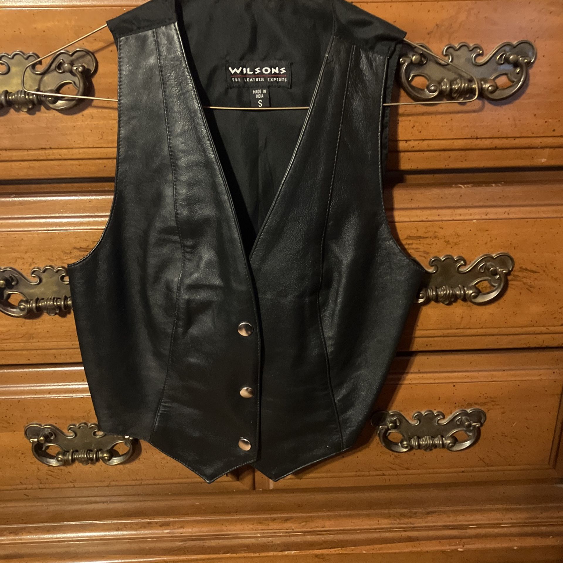 Wilson’s Ladies Leather Vest