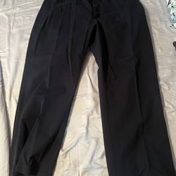 Men’s Black Hagger Dress Pants 44X29. Like New 