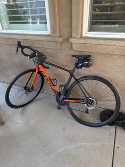 2018 giant tcr advanced 1 disc small carbon fiber bike
