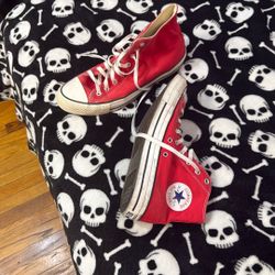 Classic Chuck Taylor Red Size 11 Men 