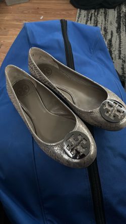 Tory Burch 8 Snake Ballet Flats