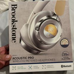 ACOUSTIC BROOKSTONE HEADPHONES PRO