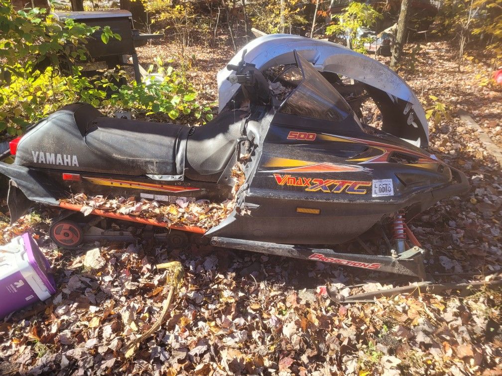 98 Yamaha Vmax 500