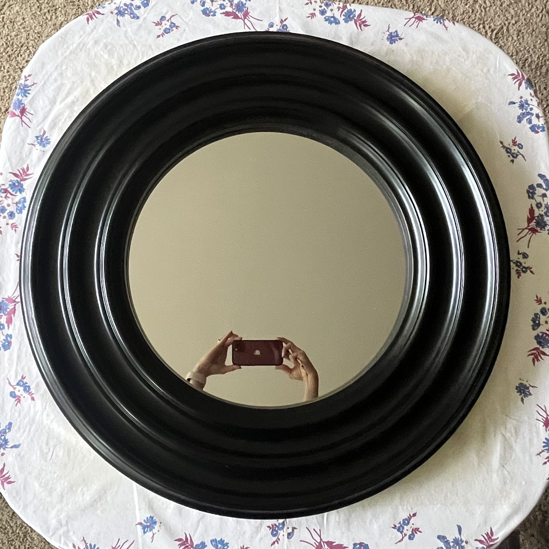 Mirror Round Black