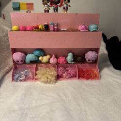 Lol doll display House 