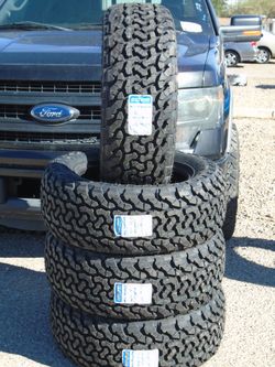 265/60/18 New Maxtrek Hill Tracker All Terrain Tires