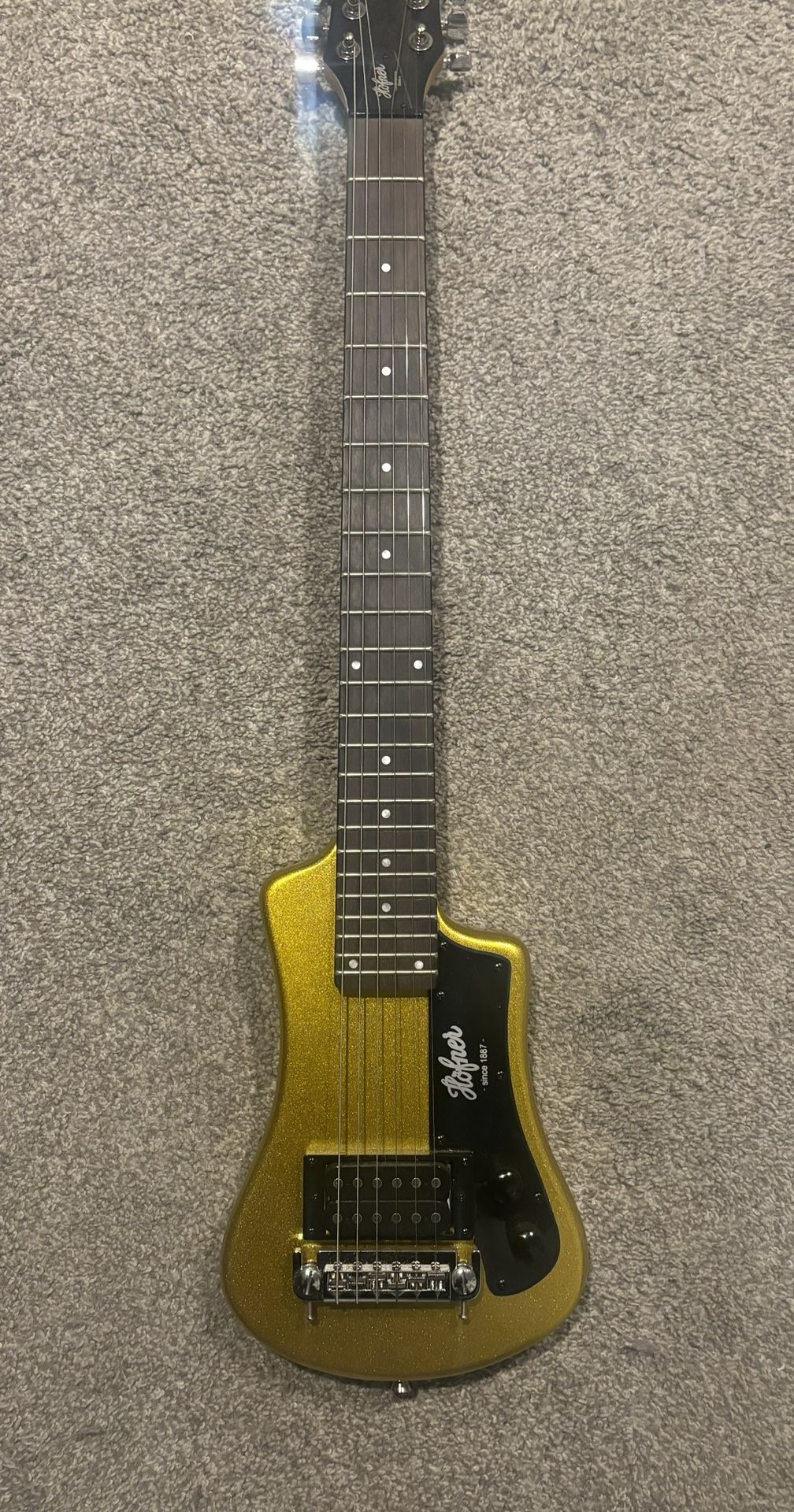 Hofner Shorty Guitar
