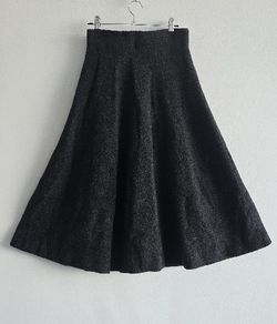 Uniqlo winter skirt