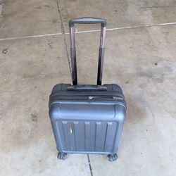 Carry on suitcase travelers choice