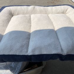 Blue Dog Bed Kirkland 