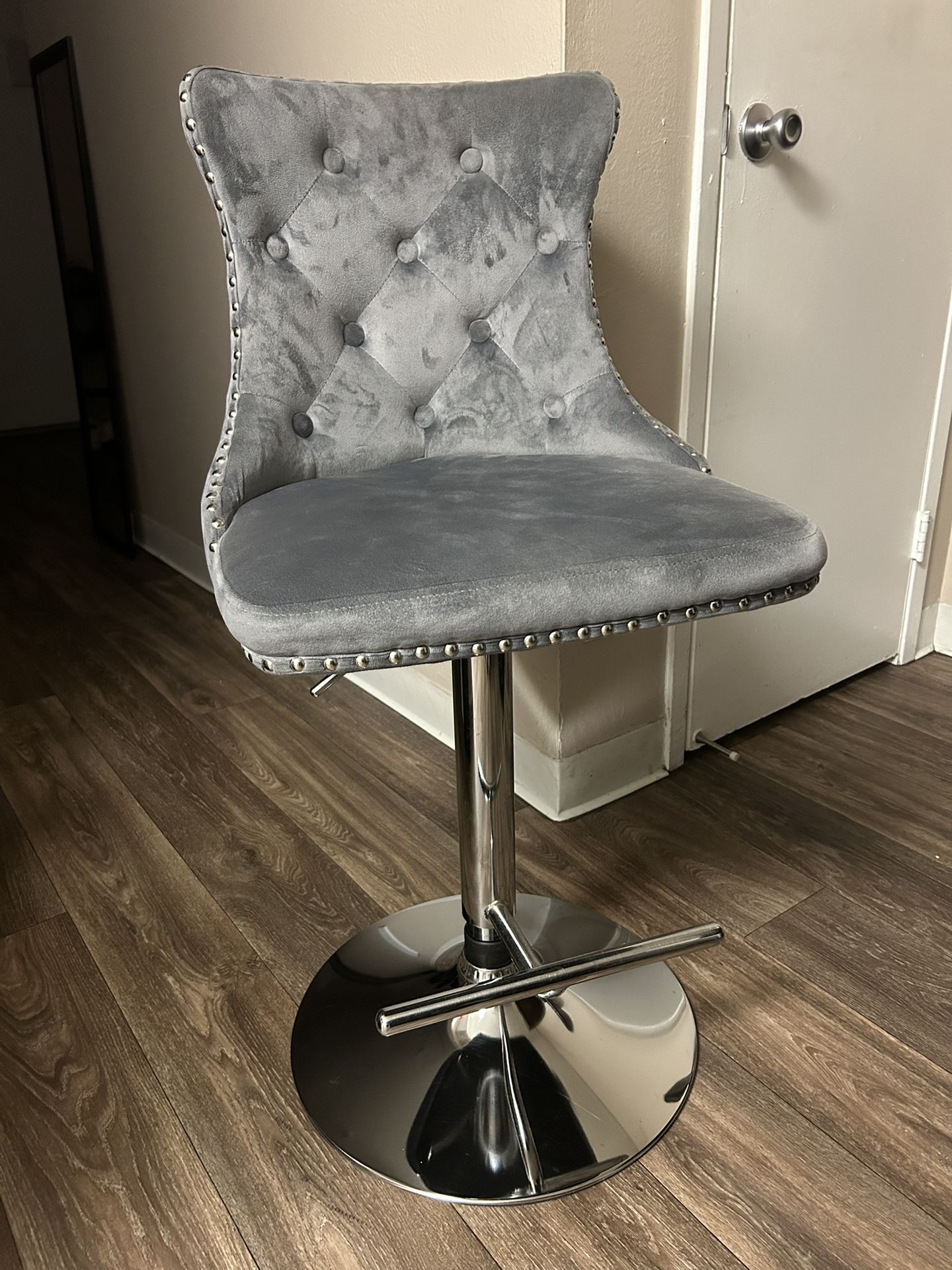 Adjustable, Comfortable, Grey Chairs