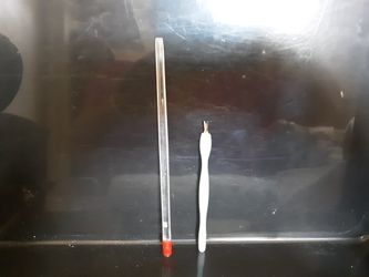 Cuticle pusher