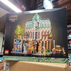 Lego Boutigue hotel 10297