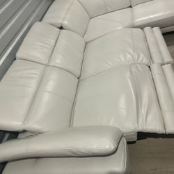 SECTIONAL GENUINE LEATHER RECLINER ELECTRIC WHITE COLOR.. DELIVERY SERVICE AVAILABLE 🚚💥🚚✅