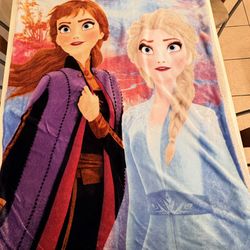 Frozen Plush Blanket 