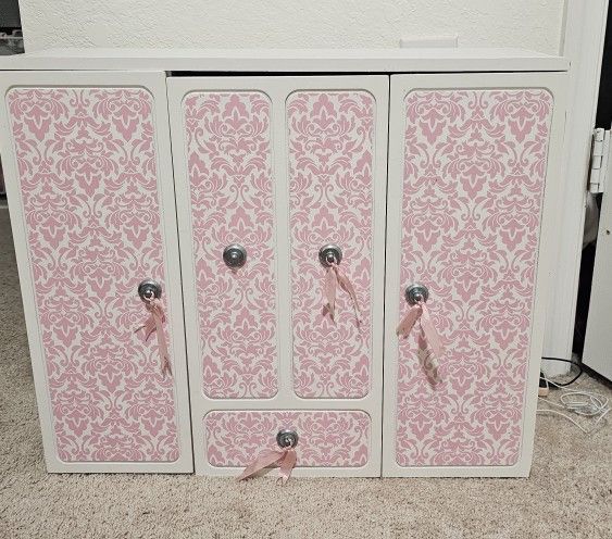 Large Doll Closet (American Girl/My Generation) 