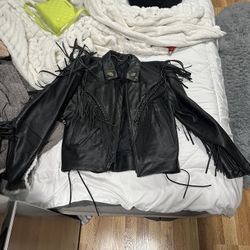 HARLEY OWNERS LEATHER FRINGE JACKET!