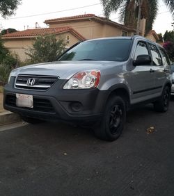 Honda Crv Suv Drives Great!