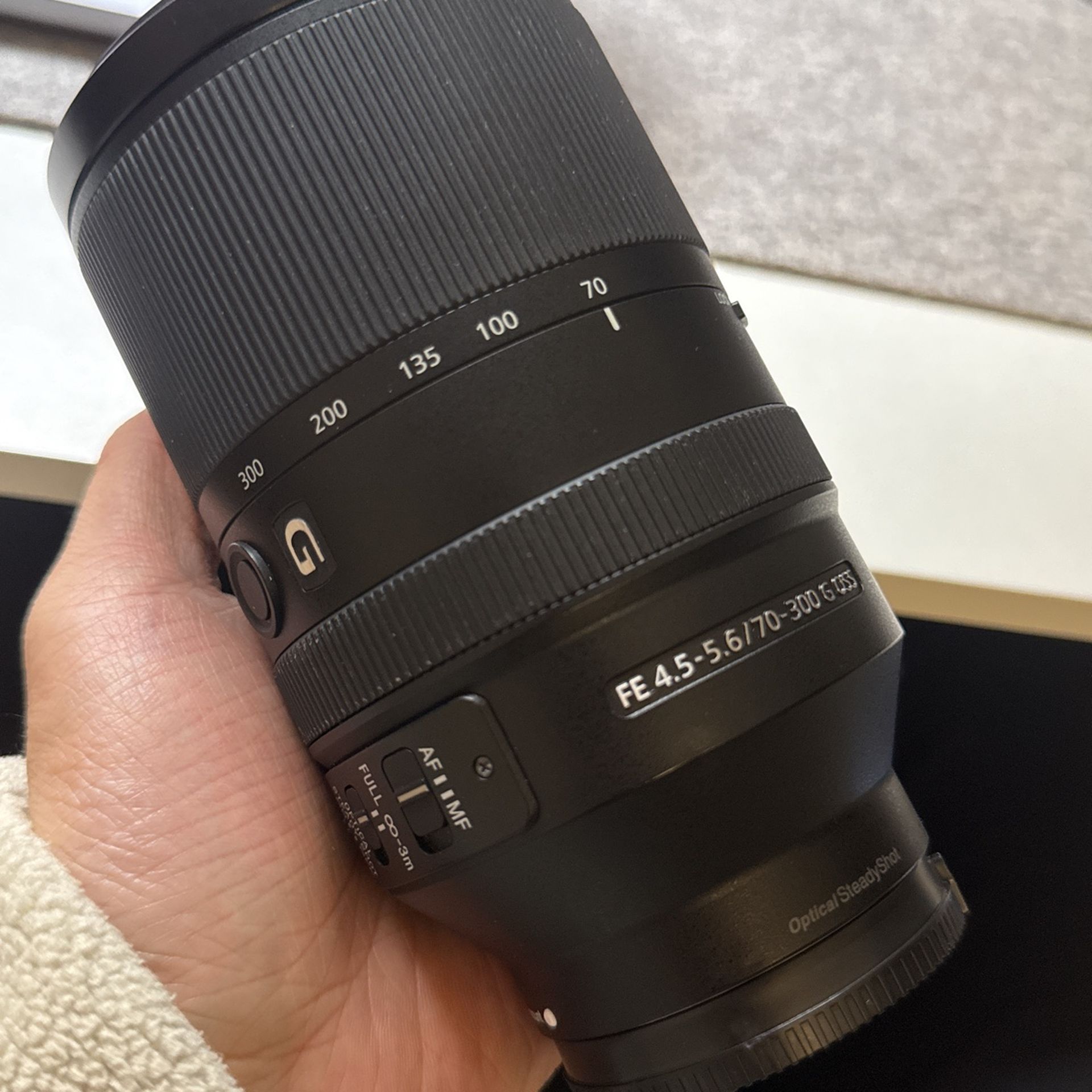 Sony FE 70-300mm f/4.5-5.6 G OSS