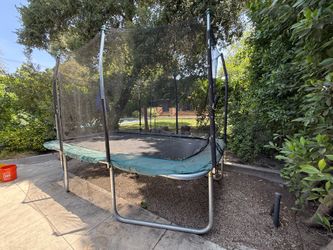 Trampoline 15x10 ft