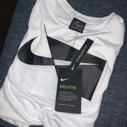 Nike Dry Fit Tee Boys Medium