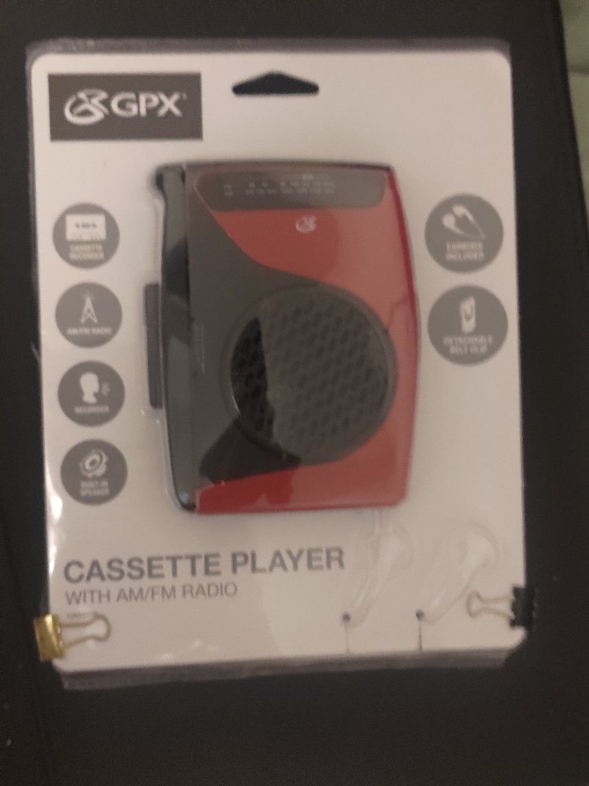 Cassette Player With AM/FM Radio Sealed GPX