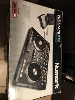 MixTrack Pro turntable