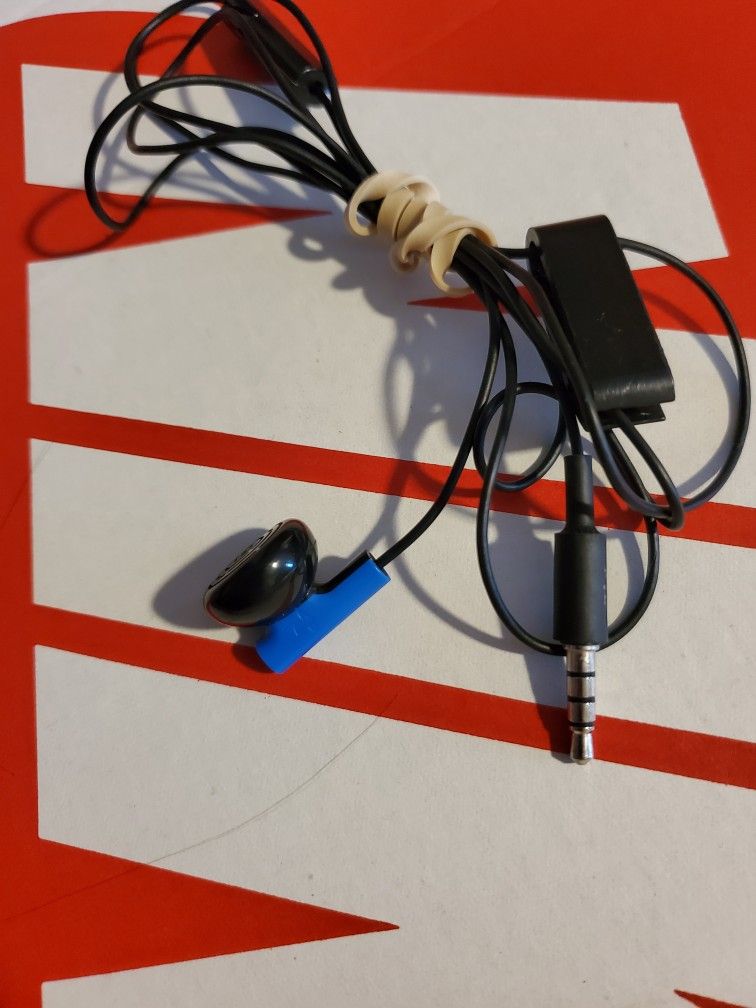 Playstation /Headset/Headphones