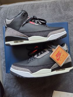 Jordans  Retro 3's Levi's size 8