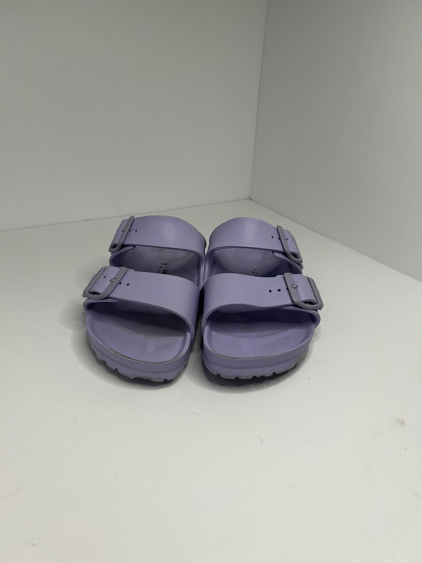 Birkenstock-Lavender Size 8 Birkenstocks