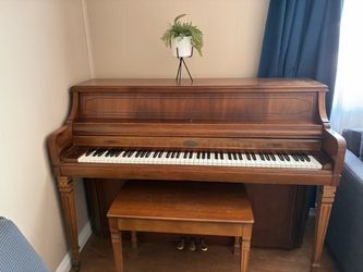 Piano, brown, upright