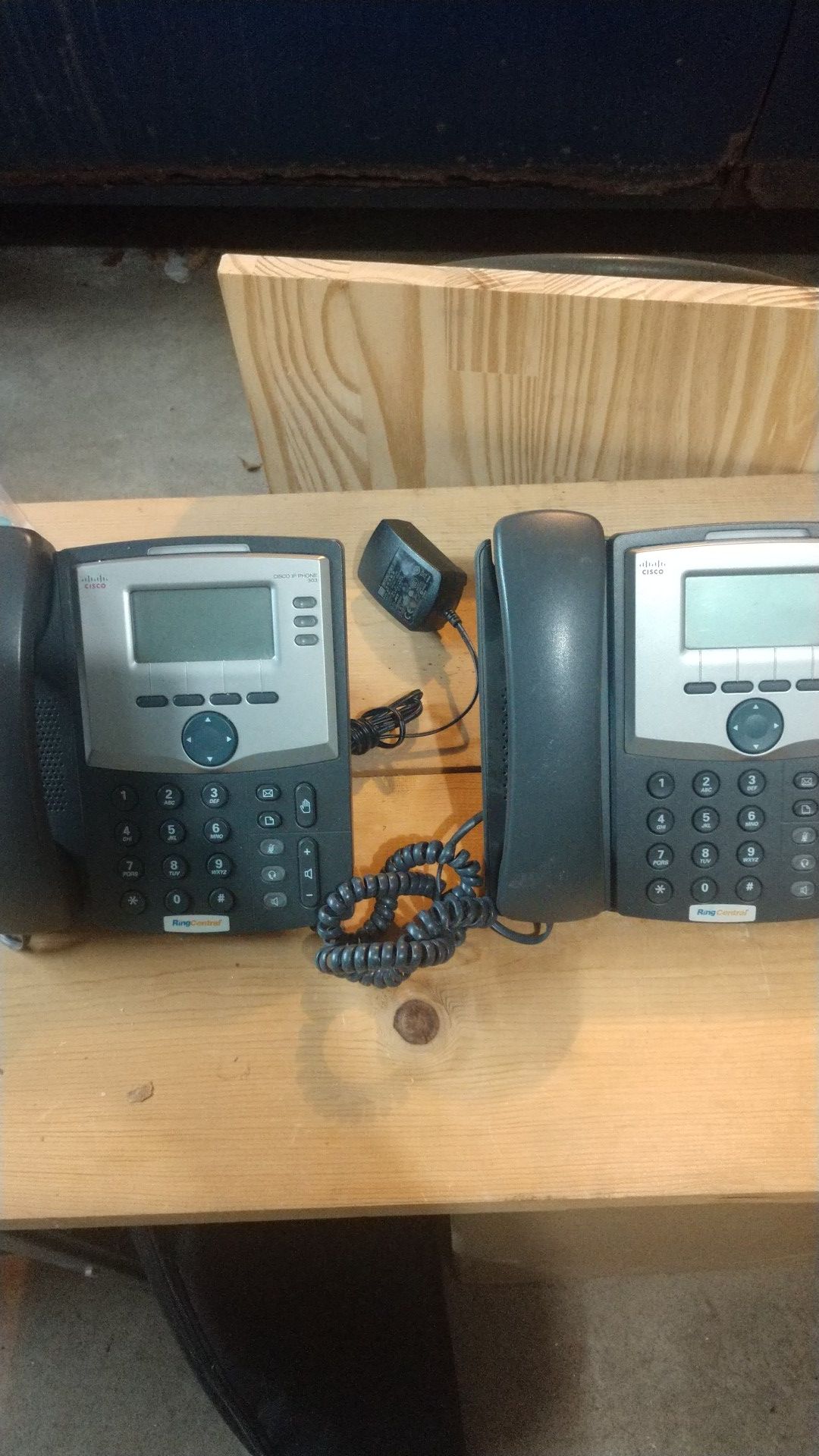 Cisco IP Phone 303