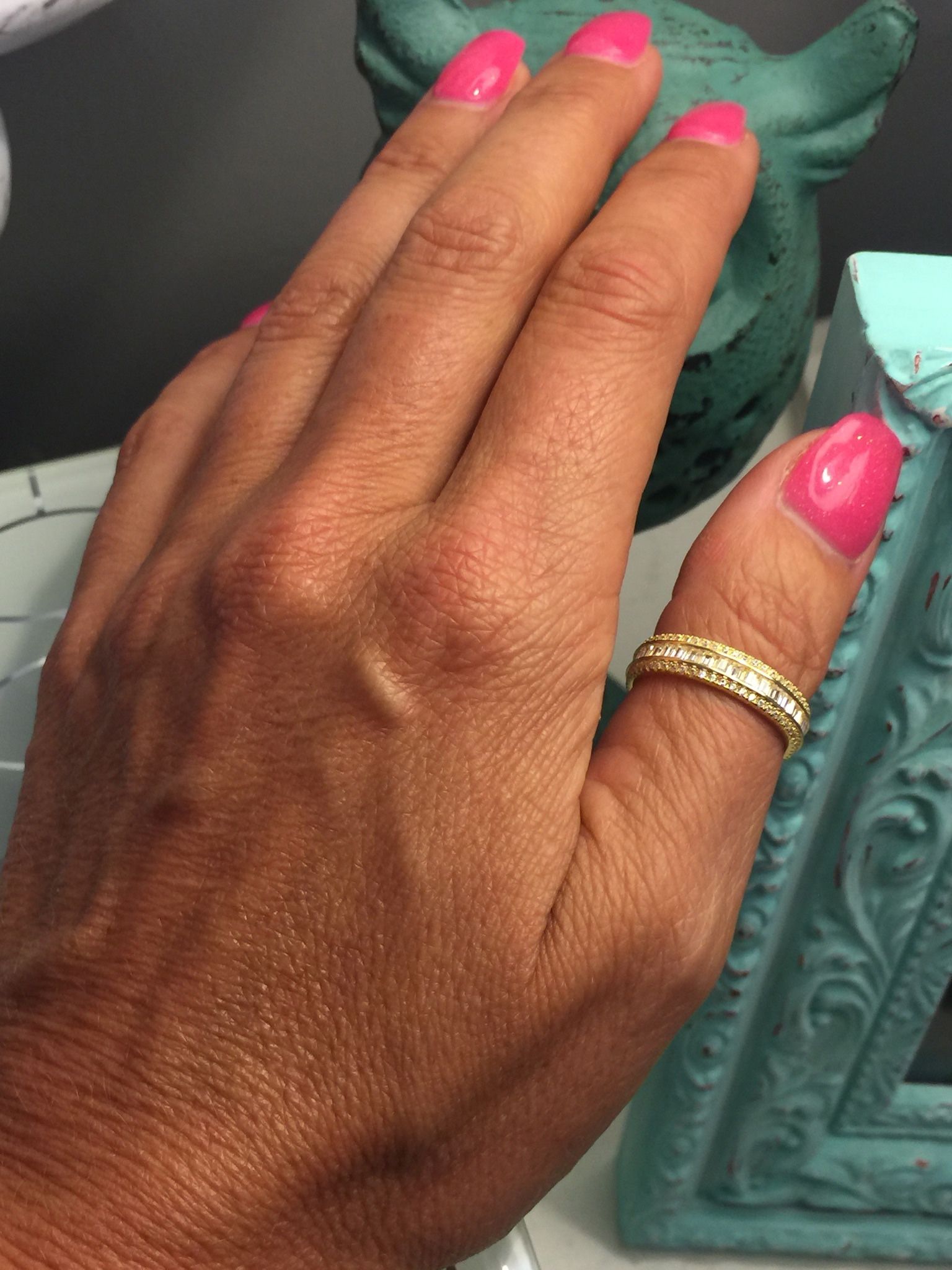 18k Gold Plated Over Sterling Silver White Diamond Simulant Eterno Band Ring Size 6,9