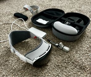 Apple Vision Pro.  1T