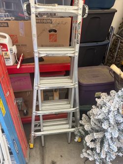 22’ Reach Aluminum Multi-Position Ladder w/ Project Bucket, Tool Hangers, 300 lbs. Load Capacity, Type 1A Duty Rating