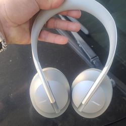 Bose Noise Canceling Headphones 