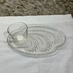  Vintage 1960 Snack Set Anchor Hocking Eight Piece Set 