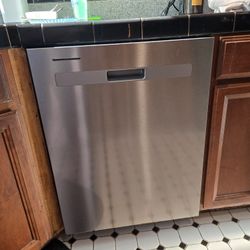 whirlpool Dishwasher