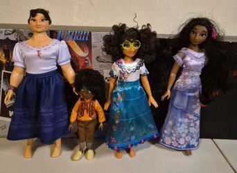 Disney Encanto dolls, all for $40