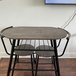Table 2 Chairs Dining room 