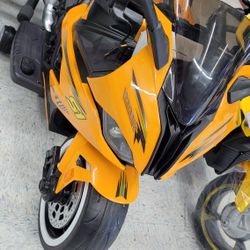 New Kids 12V Ride On Motorcycle 