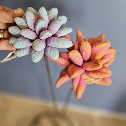 Set Of 2 Flowers Stakes