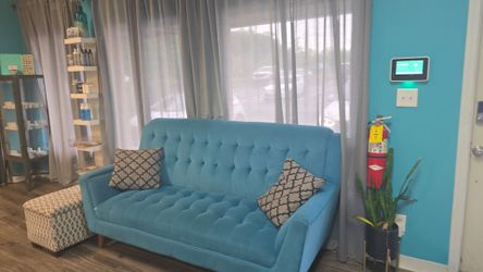Blue/green sofa