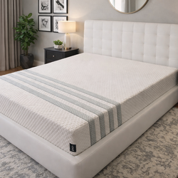 Leesa Sapira Hybrid Mattress – King Size - Like New