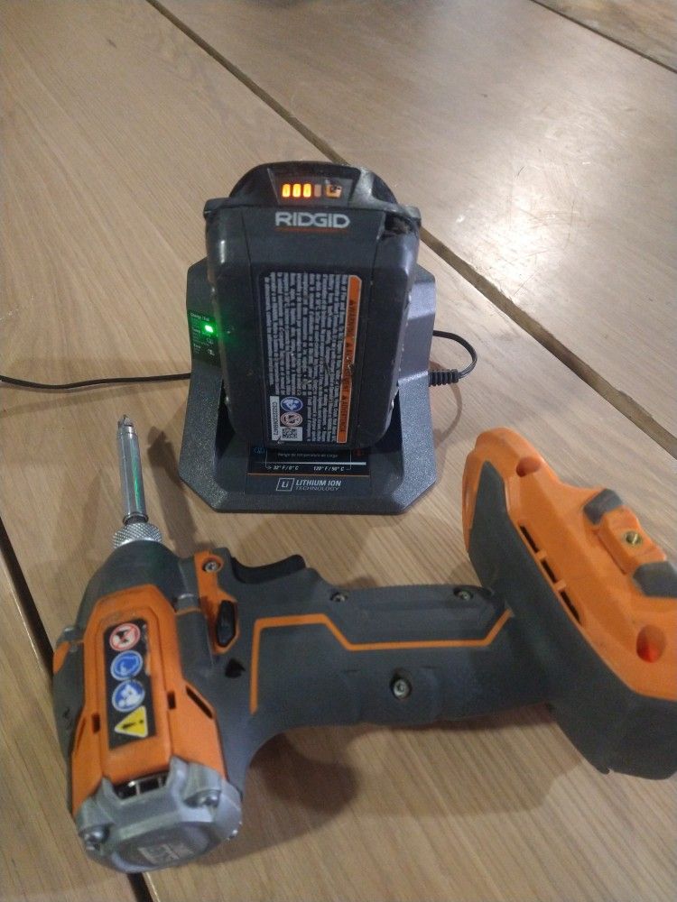 Ridgid 18 v Subcompact Brushless Cordless Impact Kits Battery 2 Ah , Charger